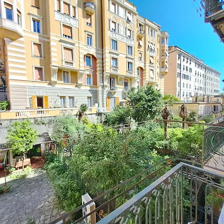 Apartment L'alcova B&b, A Due Passi Dal Centro