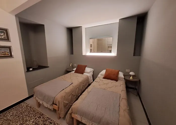 L'alcova B&b, A Due Passi Dal Centro * Genova