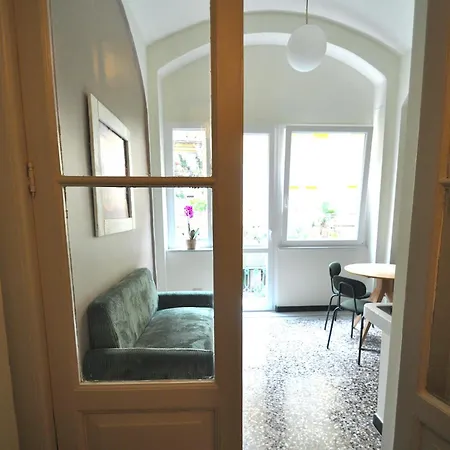 Appartement L'alcova B&b, A Due Passi Dal Centro