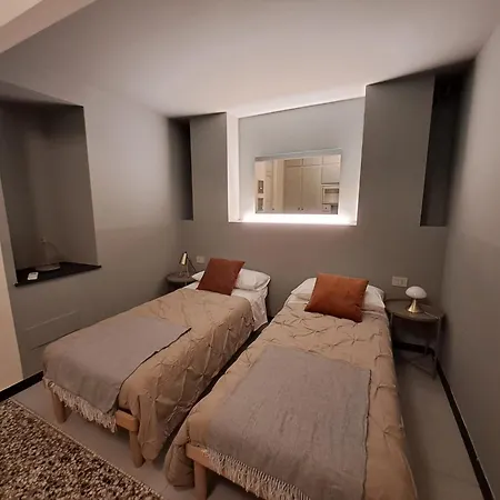 L'alcova B&b, A Due Passi Dal Centro * Genova